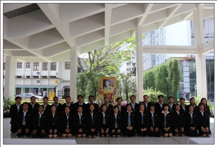 ถวายพระพรสมเด็จพระเทพรัตนราชสุดาฯ สยามบรมราชกุมารี ณ อาคารอานันทมหิดล  โรงพยาบาลจุฬาลงกรณ์  สภากาชาดไทย  เมื่อวันที่ ๑๙ ธันวาคม ๒๕๕๕