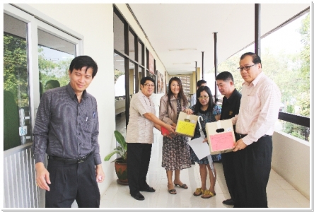 คณะกรรมการเก็บรักษาข้อสอบ ได้ดำเนินการส่งมอบข้อสอบให้กับคณะกรรมการทำลายข้อสอบ เพื่อดำเินินการทำลายข้อสอบตามระเบียบการทำลายข้อสอบต่อไป