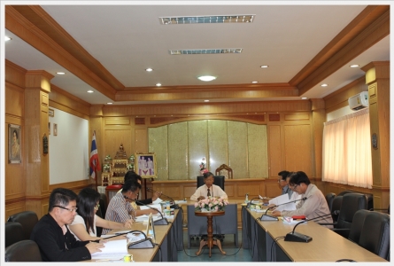 คณะกรรมการพิจารณาสรรหาบุคลากรเพื่อปฏิบัติหน้าที่ ในศูนย์เทคโนโลยีสารสนเทศเพื่อการศึกษาในสำนักงานเขตพื้นที่การศึกษาประถมศึกษาฉะเชิงเทรา เขต ๒
