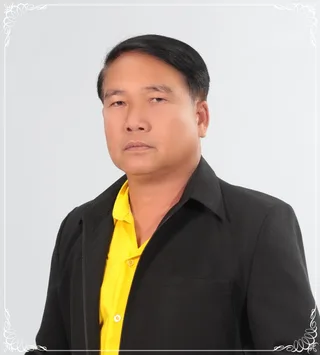 นายสมทรง แสงสว่าง