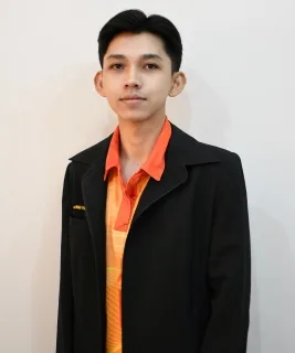 นายพชร พูลสวัสดิ์